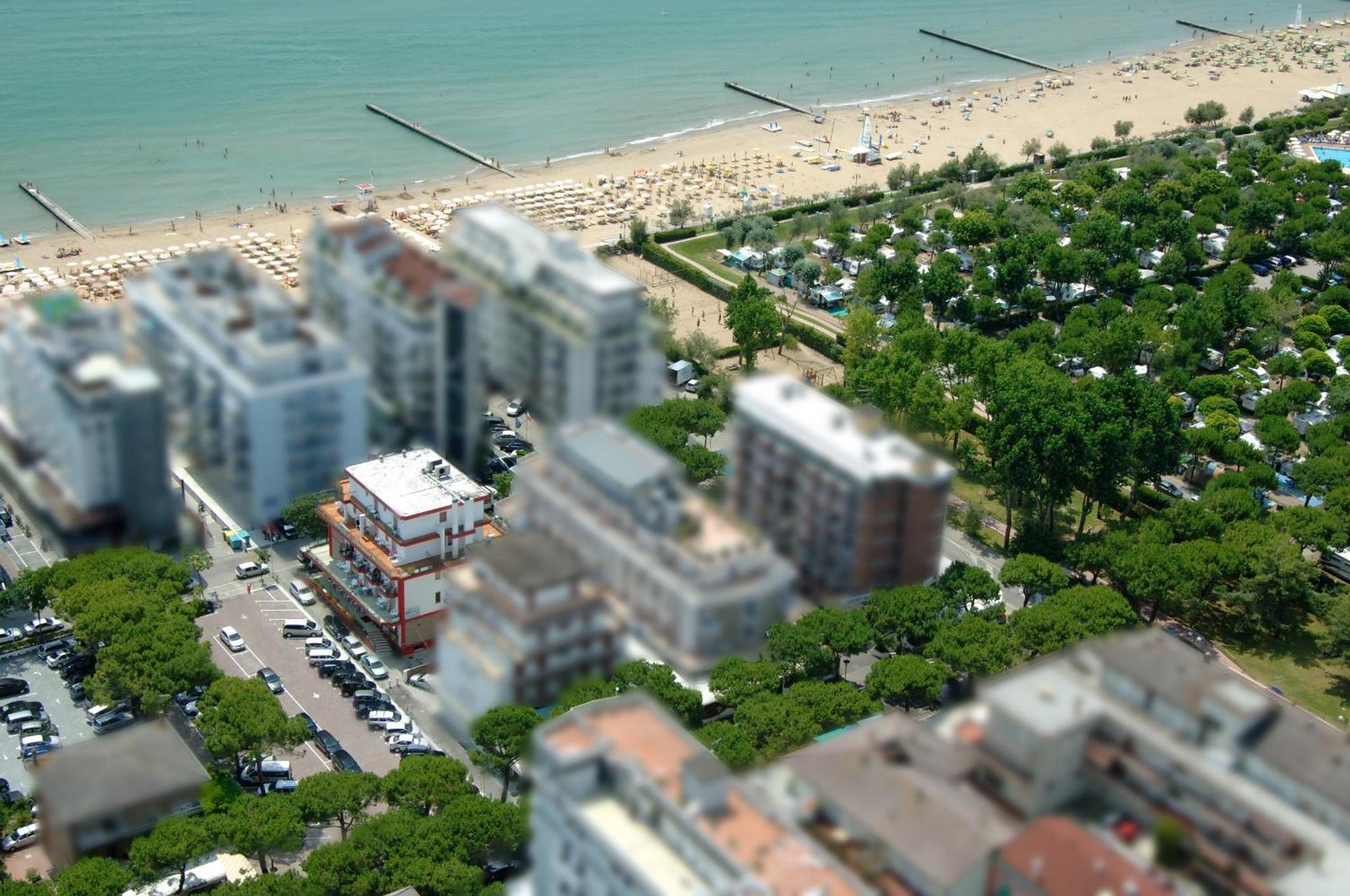 Midi Hotel 3*
