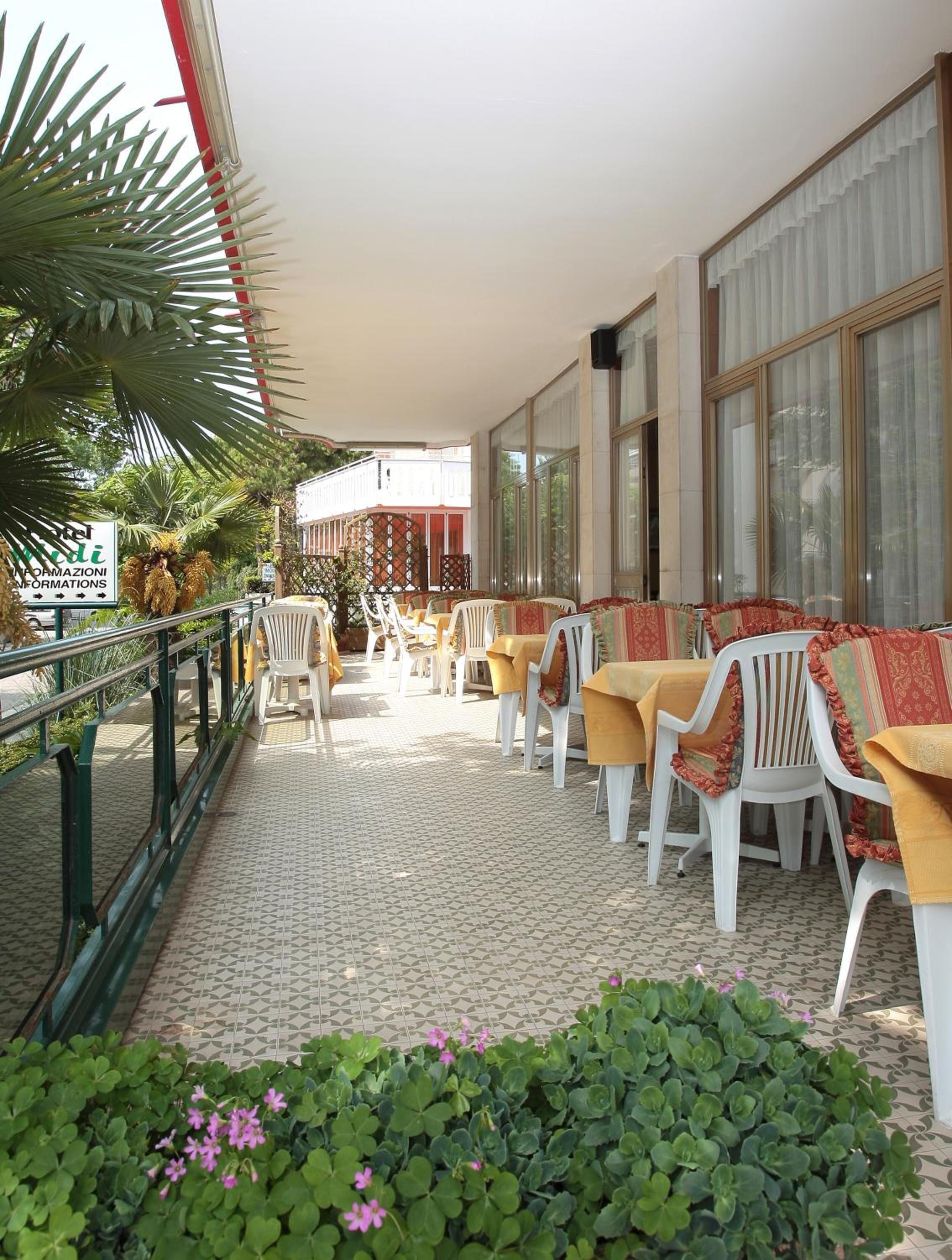 Midi Hotel 3*